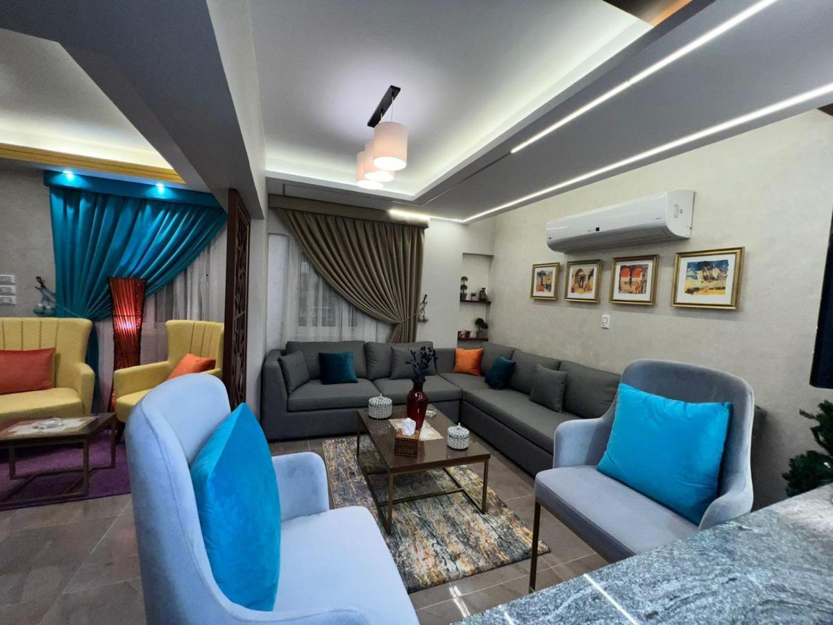Luxury Flat With Garden And Private Entrance شقة فاخرة بحديقة و مدخل خاص Cairo Exterior foto